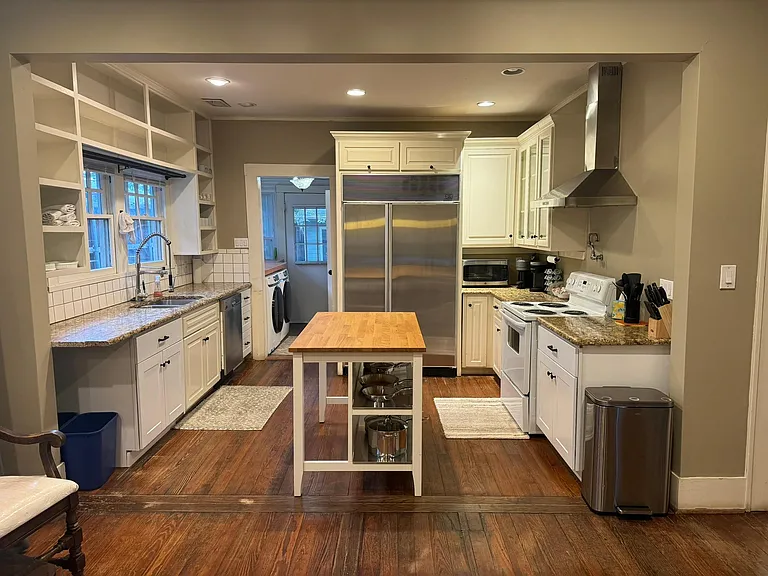5825 Belmont Ave — Photo 10