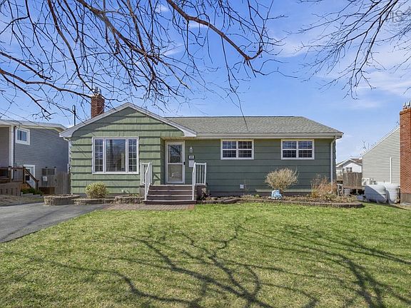 2nd image of 145 Rosedale Ave