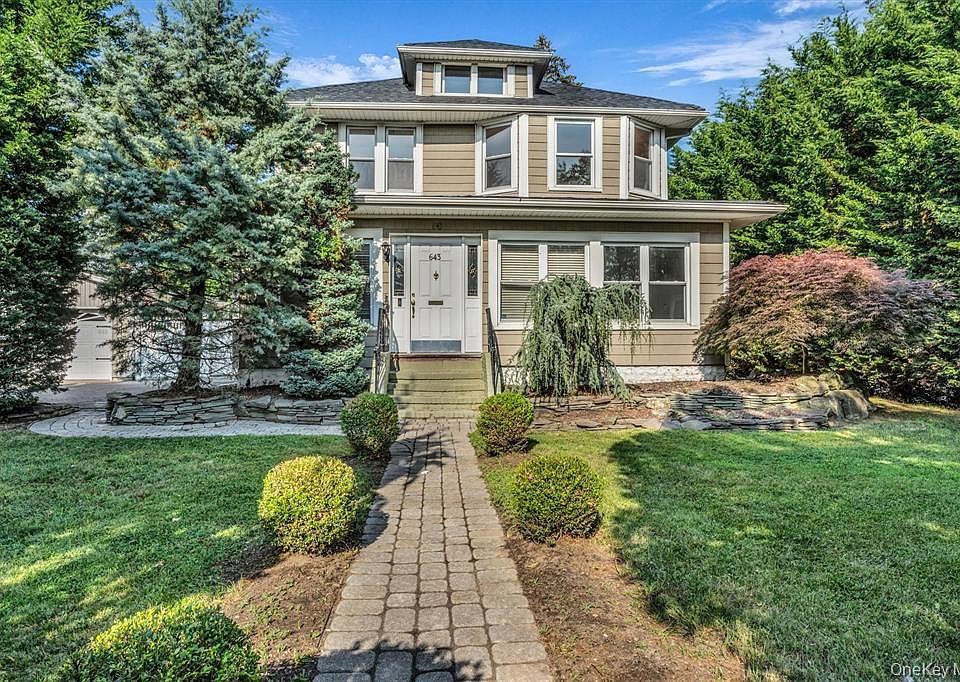 1st image of 643 Deer Park Avenue