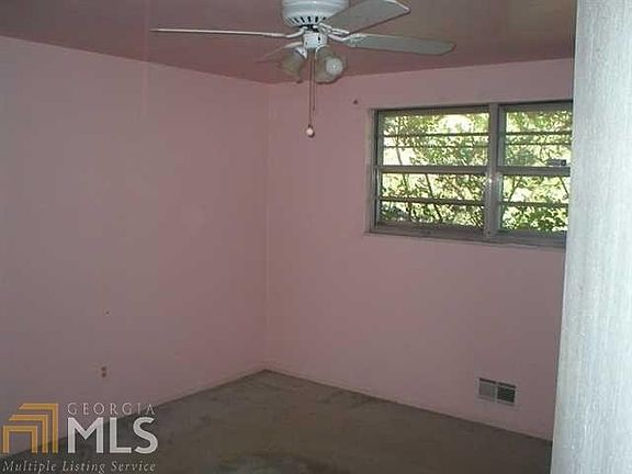 4th image of 5781 Amalfi Way