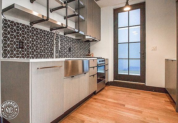 5th image of 82 Jefferson St #7F