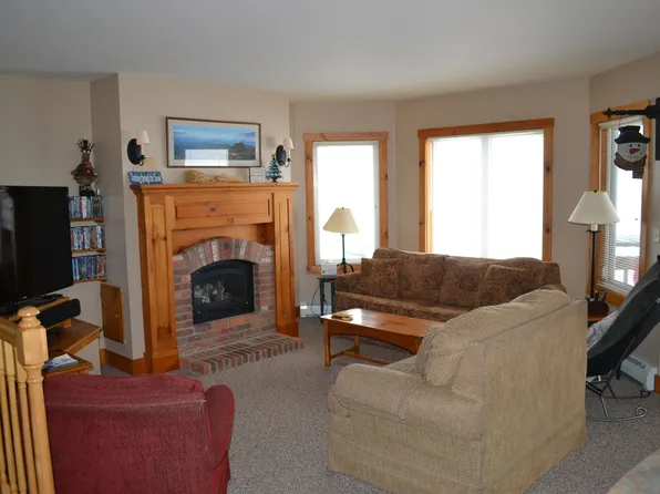 125 South Village Road #V384, Jay, VT 05859