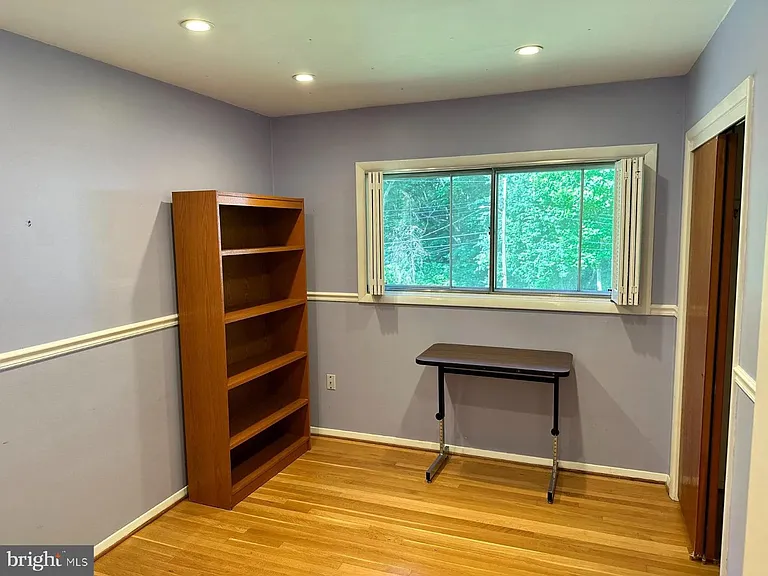 7020 Ted Dr — Photo 8