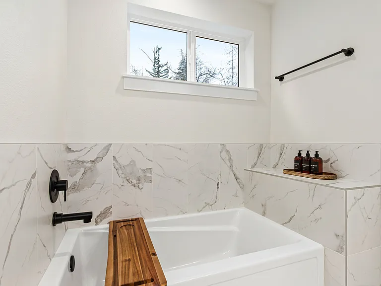 10104 Dakota Way — Photo 38