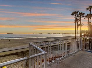 25 15th Pl UNIT 301, Long Beach, CA 90802