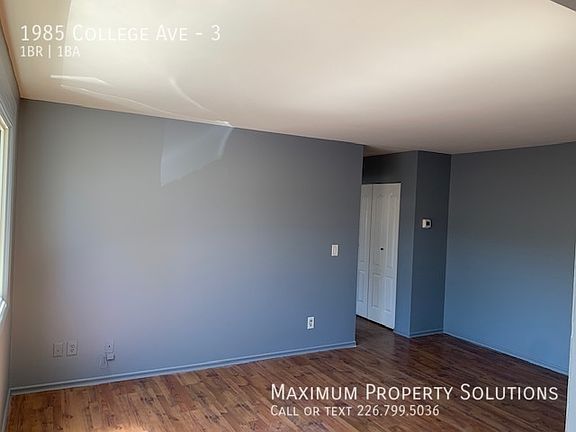 4th image of 1985 College Ave #3