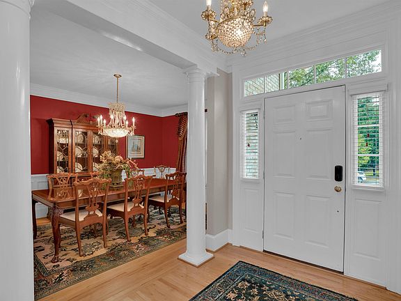 4th image of 6 Sunset View Ct