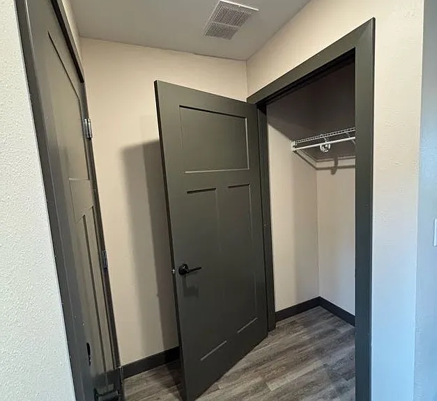 1600 Moonlight Ln SW #5 — Photo 8