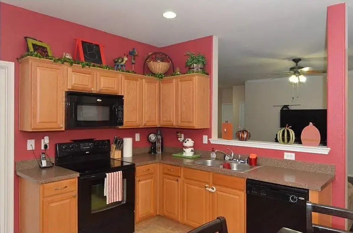 3 bed, 1540 sqft, $1,990 — Photo 4
