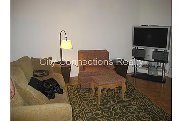 Rented by City Connections Realty