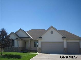 202 S 202nd St, Omaha, NE 68022