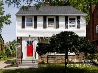 3549 Grosvenor Rd, Cleveland Heights, OH 44118