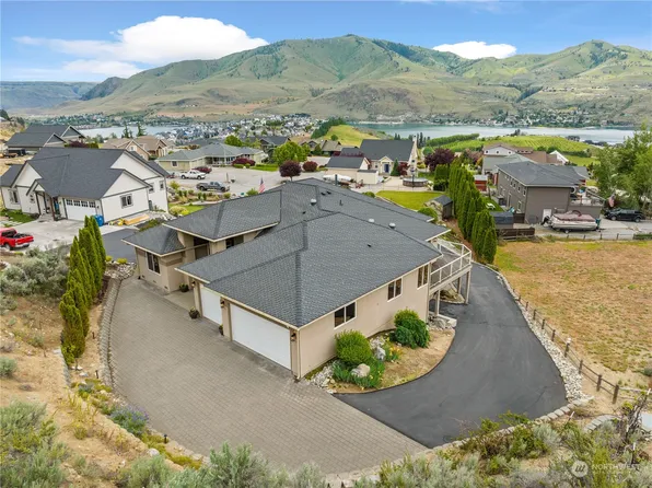 305 Orchard View Drive, Chelan, WA 98816