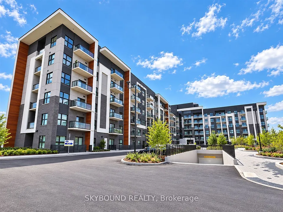 128 Grovewood Cmn #605