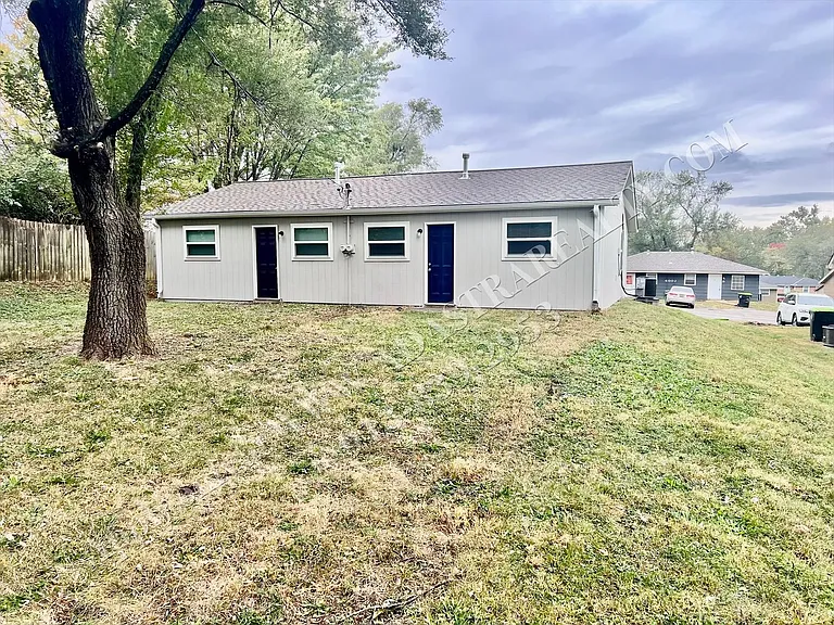 6003 E 151st Ter, Grandview, MO 64030 — Photo 17