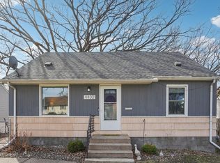 4432 3rd St NE, Columbia Heights, MN 55421