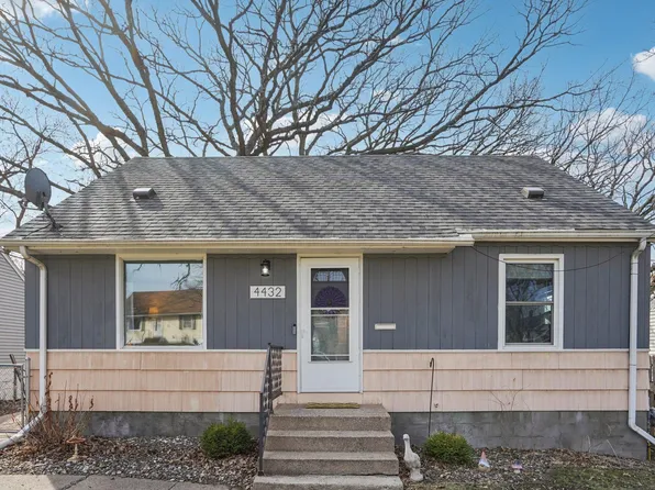 4432 3rd St NE, Columbia Heights, MN 55421