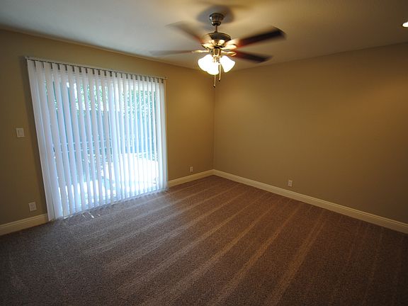 5th image of 1300 Edmonton Ave