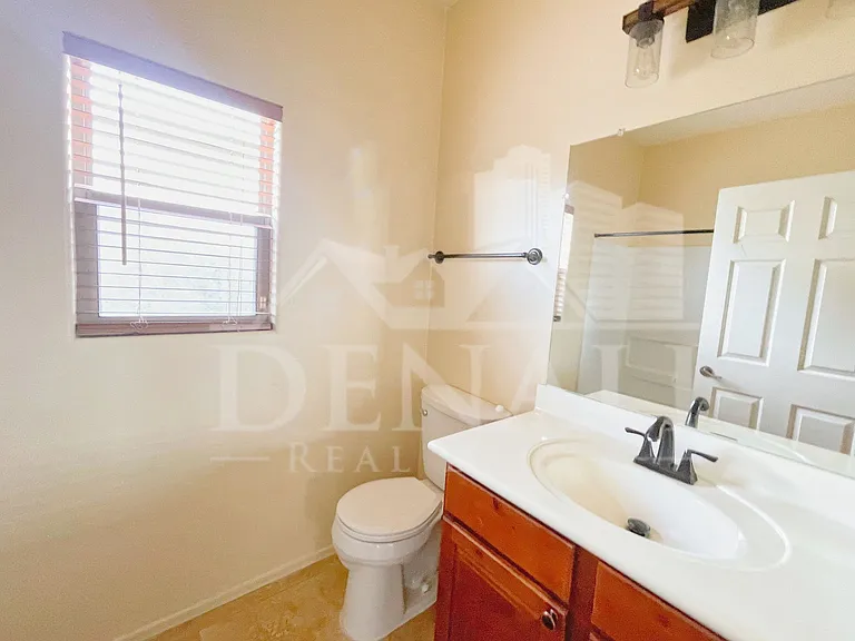 11786 W Fordson Dr — Photo 19