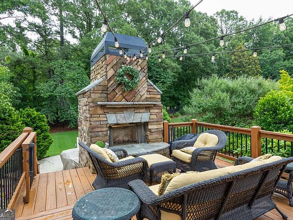 3rd image of 4268 Bristlecone Dr NW