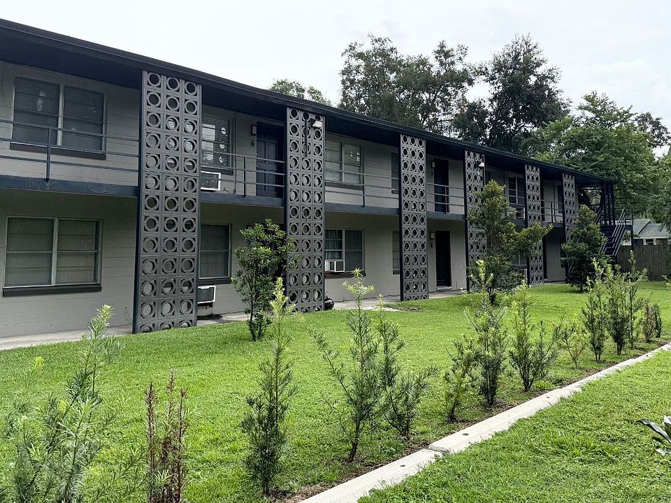 1st image of 639 Ramona Ln #8