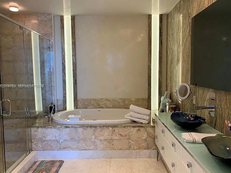 15901 Collins Ave #4107 — Photo 23