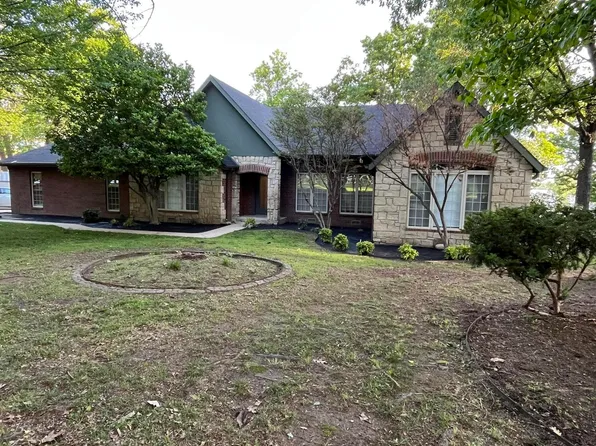 59382 E 288th Ct, Grove, OK 74344