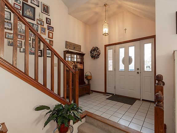 2nd image of 1967 N Rudgate Dr