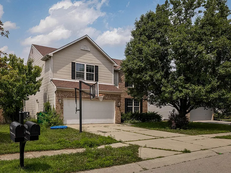 16776 Greensboro Dr — Photo 1