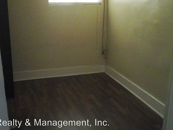 4th image of 2732 1/2 Guirado St