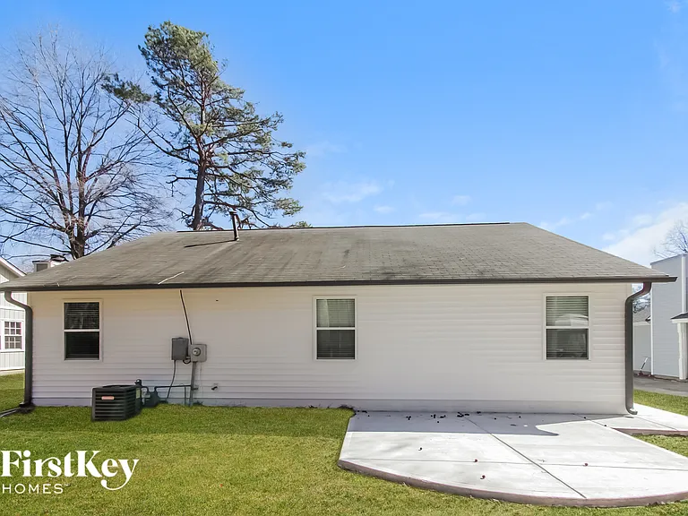 712 Pennwood Ln — Photo 15
