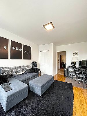 2nd image of 433 E 75th St APT 6D