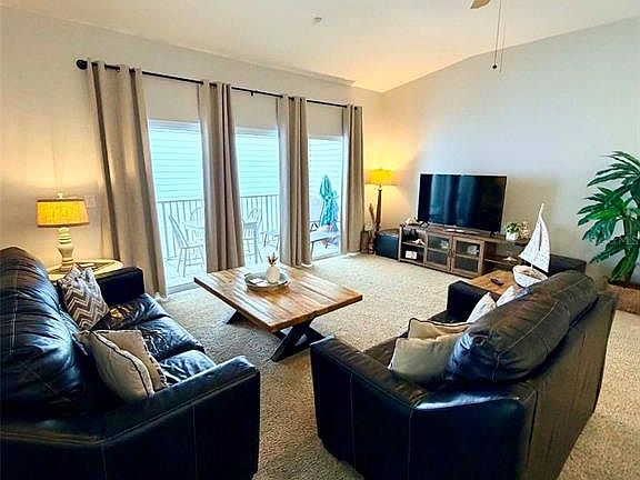 5th image of 19829 Gulf Blvd Unit 103
