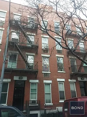 Rented by Bond New York | media 9