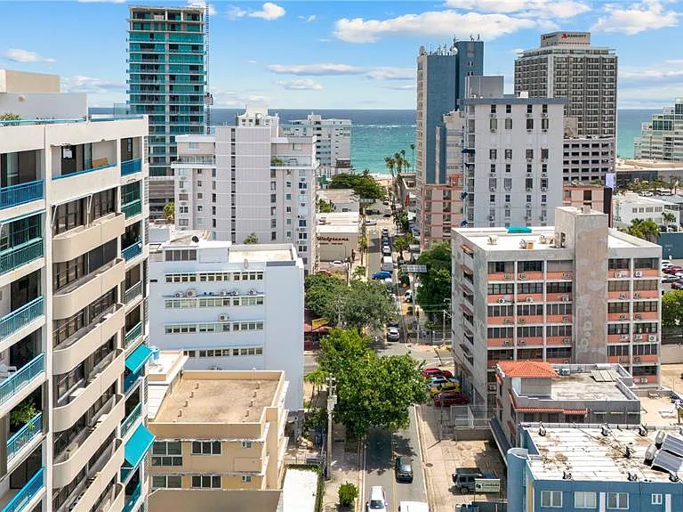 64 Condado #1104 — Photo 24