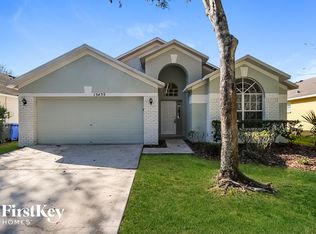 15435 Osprey Glen Dr, Lithia, FL 33547