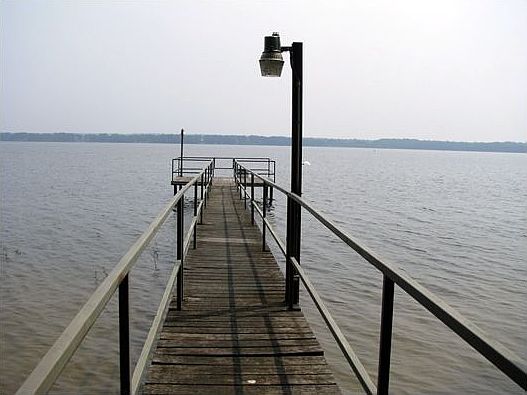 stationary dock on deep water