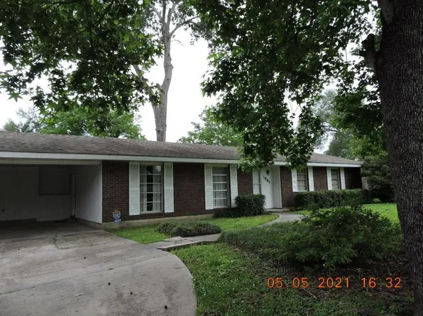 1287 Rodney Dr, Baton Rouge, LA 70808