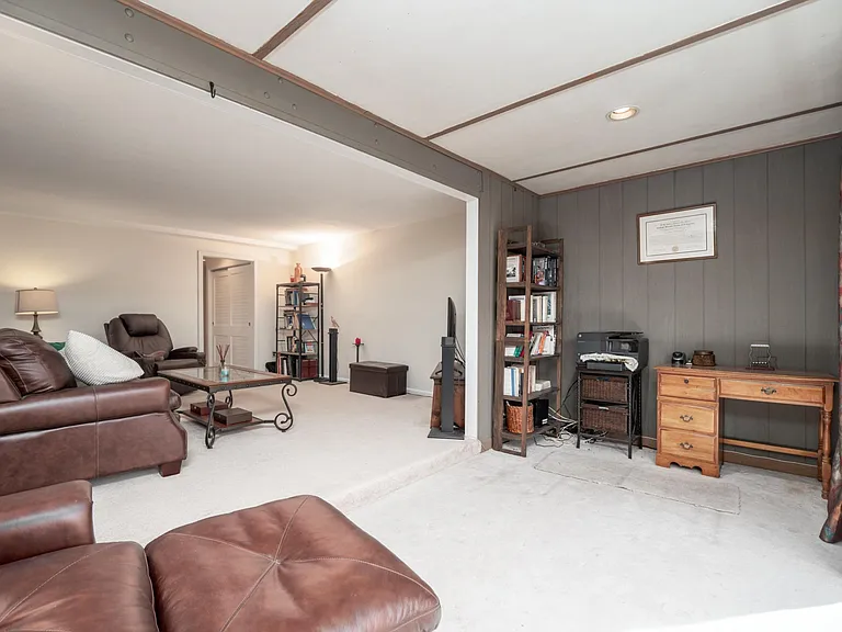 374 Great Rd #11 — Photo 9