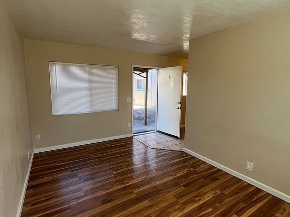 3rd image of 1125 Monterey Ave APT 11