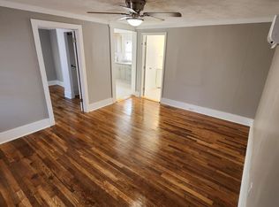 714A S Market St #A, Scottsboro, AL 35768