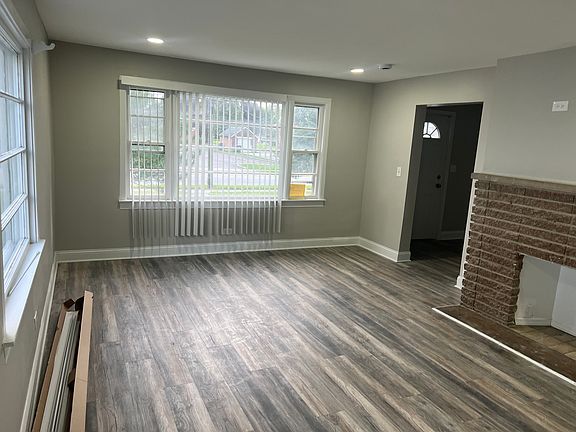 2nd image of 448 E 164th Pl