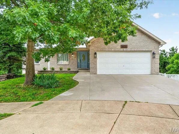 3425 Green Forest Ct, Arnold, MO 63010