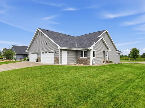 450 Ithaca Ct, Oregon, WI 53575