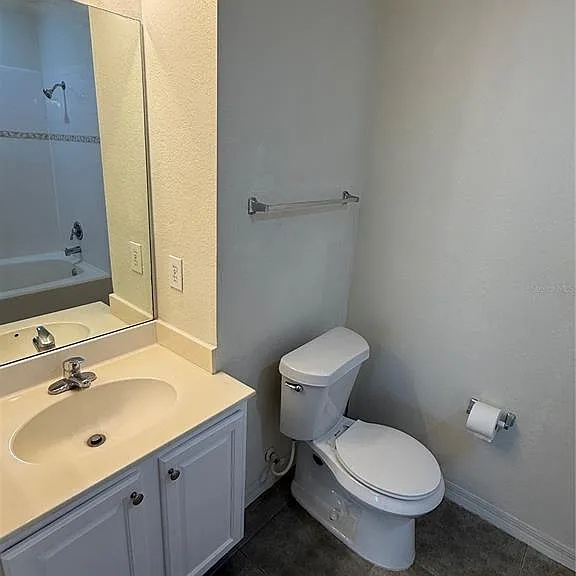 2532 Grand Central Pkwy #3 — Photo 26