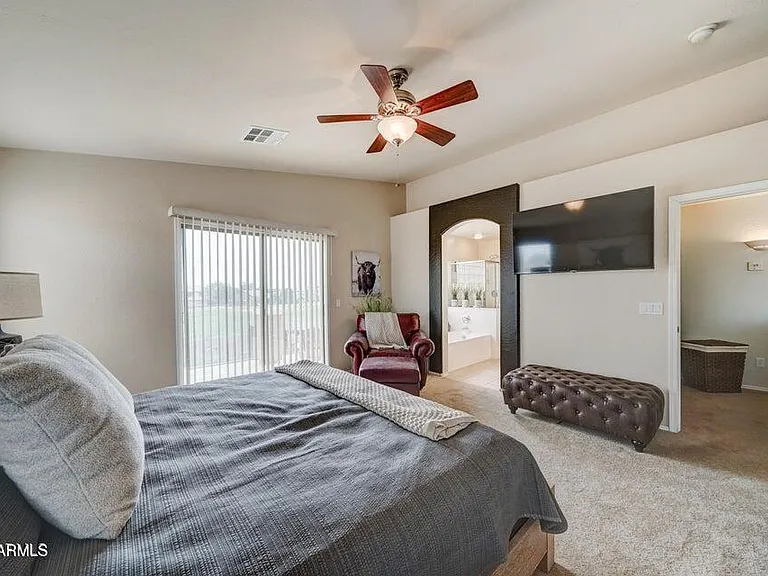 29293 N Yellow Bee Dr — Photo 15