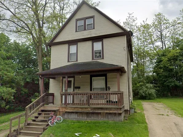 477 Bishop St, Akron, OH 44307