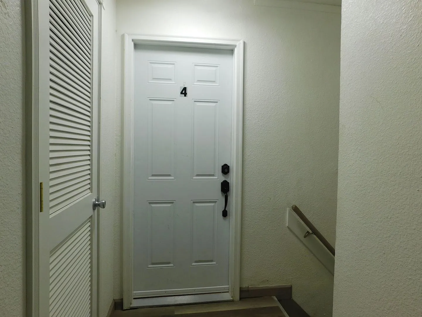 1002 Santa Clara Avenue — Photo 3