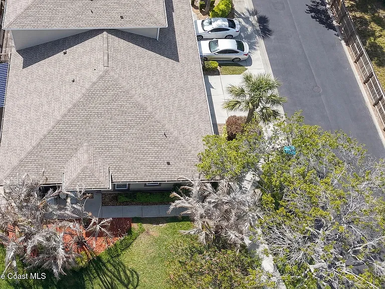 101 Majestic Bay Ave — Photo 4