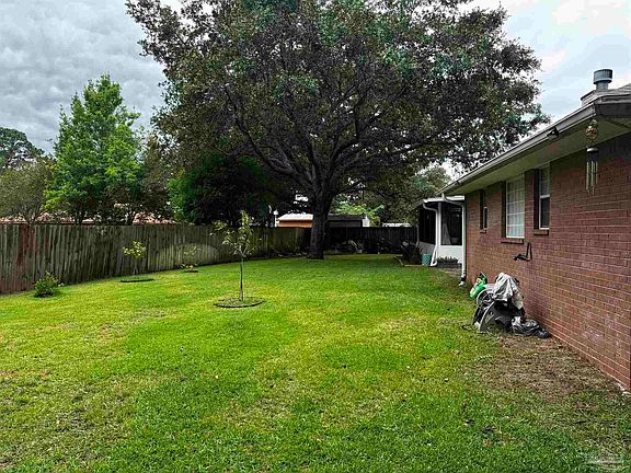 5th image of 7353 Peterson Ln